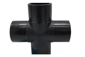 Mikro zraszacz do nawadniania ze stalową złączką zaciskową krzyżową z HDPE